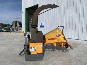UNRESERVED Vandaele TV180 TR PTO Driven Wood Chipper - 2