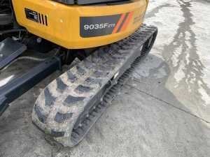 UNRESERVED 2026 Liugong 9035FZTS Zero Tail Excavator c/w 3 x Buckets - 16