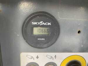 2019 Skyjack SJ6832RT 4x4 Rough Terrain Diesel Scissors Lift - 13