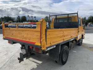 2004 Isuzu NPR Crew Cab Tipper - 5