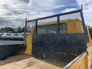 2004 Isuzu NPR Crew Cab Tipper - 8