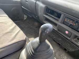 2004 Isuzu NPR Crew Cab Tipper - 14