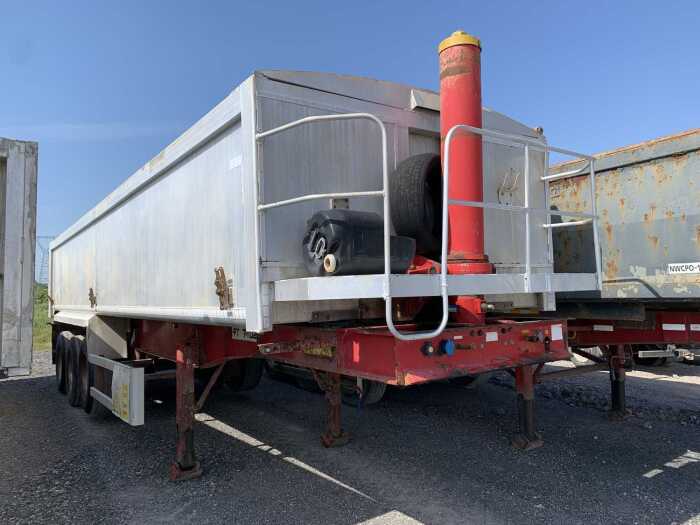 2005 Montracon Tri Axle Bulk Tipper Trailer