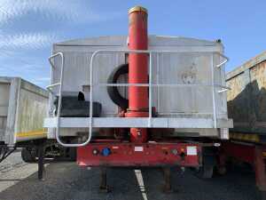 2005 Montracon Tri Axle Bulk Tipper Trailer - 2