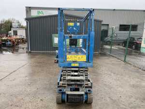 2006 Genie GS1932 Electric Scissors Lift - 3