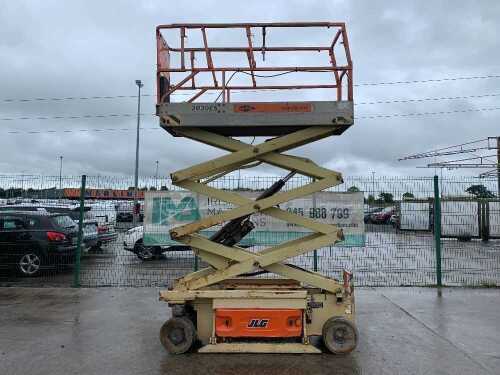 2008 JLG 2030ES Electric Scissor Lift c/w Control Box