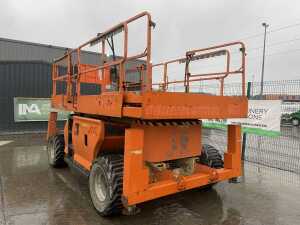 2010 JLG 3394RT Rough Terrain Diesel Scissors Lift - 2