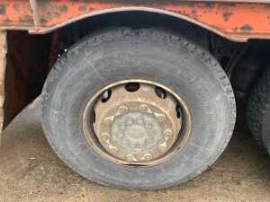 2011 Mercedes Benz Axor 2533 6x2 Plant Truck - 14