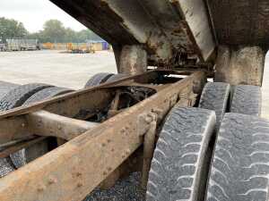 2012 Volvo FE340 6X4 Tipper - 11