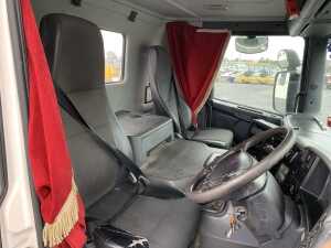 2014 Scania P400 8X4 Tipper - 24