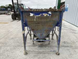 2015 DRE 3/4M Concrete Cone Skip c/w Chains - 3