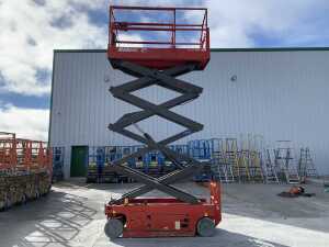 2015 Manitou 100SEC Electric Scissors Lift c/w Control Box - 2