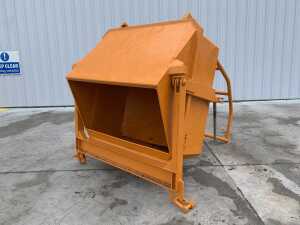 2016 DRE 2M Column Concrete Skip
