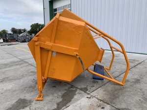 2016 DRE 2M Column Concrete Skip - 2