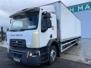 2016 Renault D 18 Wide 4X2 Box Body c/w Tail Lift