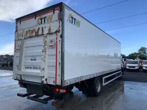 2016 Renault D 18 Wide 4X2 Box Body c/w Tail Lift - 5