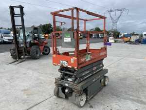 2018 Skyjack SJ3219 Electric Scissors Lift c/w Control Box - 4
