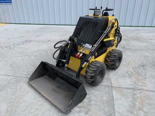 2026 Delano S360 Skid Steer Loader c/w Bucket