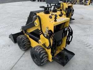 2026 Delano S360 Skid Steer Loader c/w Bucket - 3