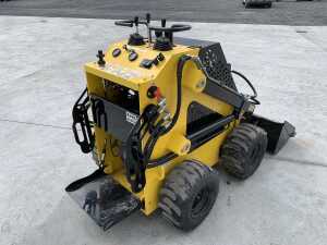 2026 Delano S360 Skid Steer Loader c/w Bucket - 5