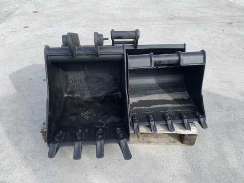 3 x Mini Excavator Buckets