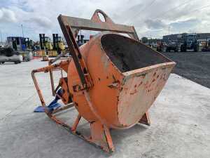 3/4M Concrete Cone - 7