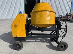 Benford 10/7 Portable Diesel Cement Mixer c/w Handle