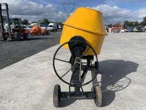 Benford 10/7 Portable Diesel Cement Mixer c/w Handle - 2