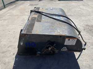 Bobcat 753 Hydraulic Sweeper Attachment To Suit Skidsteer - 7