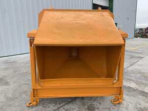 DRE 2M Column Concrete Skip - 9