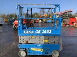 Genie GS1932 Electrci Scissors Lift c/w Control Box - 6