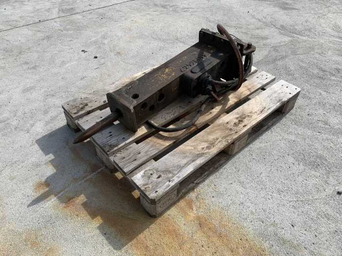 Indeco HP300 Hydraulic Breaker To Suit 3CX (45mm)
