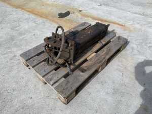 Indeco HP300 Hydraulic Breaker To Suit 3CX (45mm) - 4