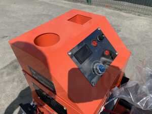 NEW/UNSUED Dyna-Power 15.5HP Ride On Petrol Concrete Power Float - 9