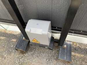 NEW/UNUSED 2025 16FT x 4.6FT Composite Electric Sliding Gate - 4