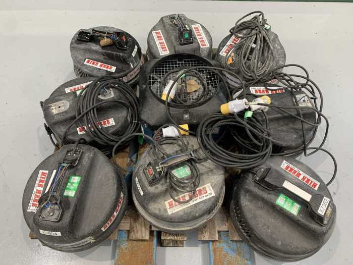 7 x Numatic Vacuum Heads