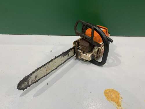 Stihl 024 Petrol Chainsaw
