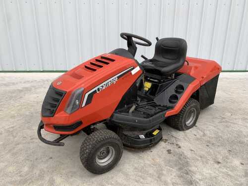 UNRESERVED Challenge Ride On Lawnmower c/w B&S Engine