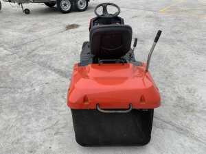 UNRESERVED Challenge Ride On Lawnmower c/w B&S Engine - 4