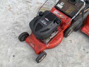 UNRESERVED 2 x Rover 18" Petrol Lawnmowers & Boxes - 2