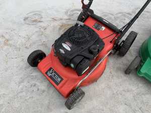 UNRESERVED Victor lawnmower & Lyster Lawnmower - 2