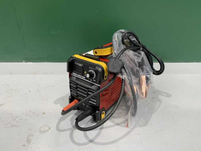 Pacini Mini-Arc 190 Welder & Leads