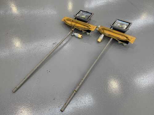 2 x LED Lights