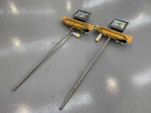 2 x LED Lights