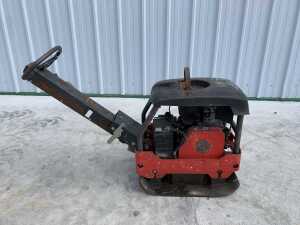 2017 CP MV244 F&R Diesel Compaction Plate (Key Start) - 3