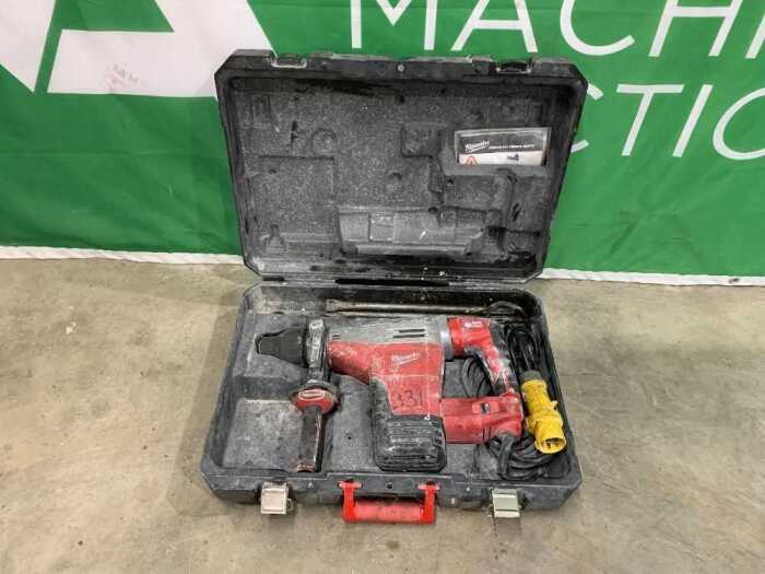 2022 Milwaukee K545S 110V 5KG Rotary Hammer Drill c/w 2 x Dril Bits