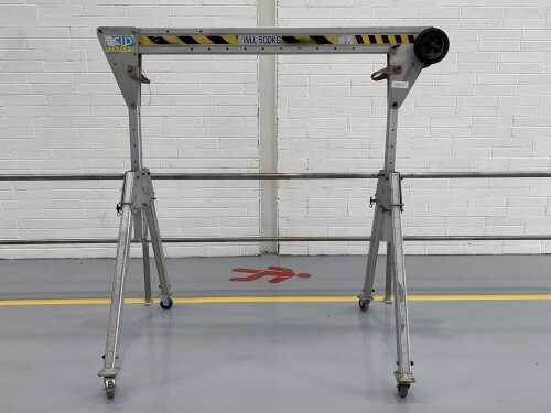 Aluminium Foldable Portable Gantry