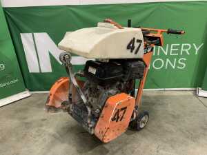 Clipper CS451 18" Petrol Roadsaw c/w Water Tank