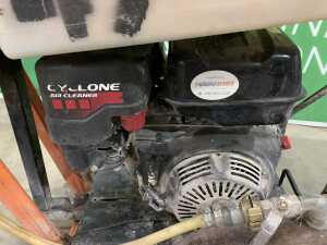 Clipper CS451 18" Petrol Roadsaw c/w Water Tank - 5