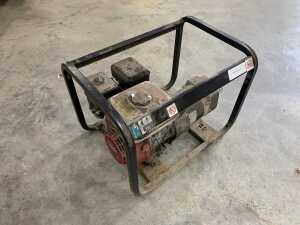Pramac E3200 Petrol Generator - 4